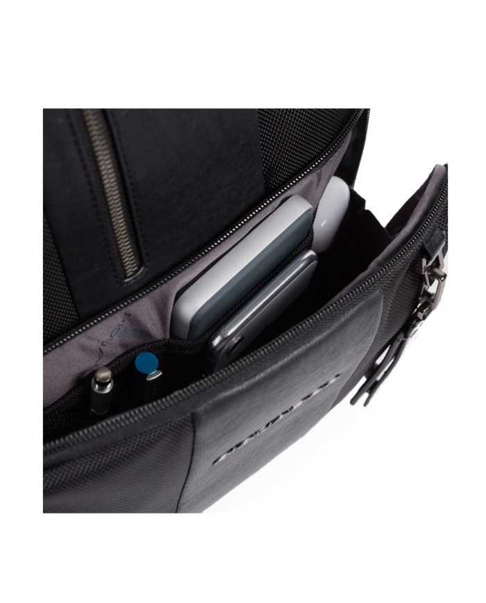 PIQUADRO ZAINO UOMO BACKPACK BRIEF CHECK FAST PORTA PC 15,6" NERO CA4439BR2BM CO