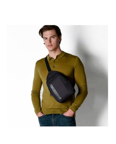 PIQUADRO MONOSPALLA UOMO ONE SHOULDER PULSE P16 IN PELLE E NYLON PORTA IPAD NERO CA4177P16 CO