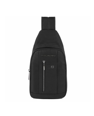 PIQUADRO MONOSPALLA UOMO ONE SHOULDER BRIEF IN TESSUTO RICICLATO NERO CA4536BR2 CO