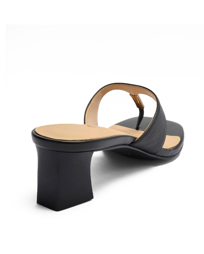 GUESS SCARPA DONNA SANDALO IN PELLE YAIZA BLACK FLJYZA 126