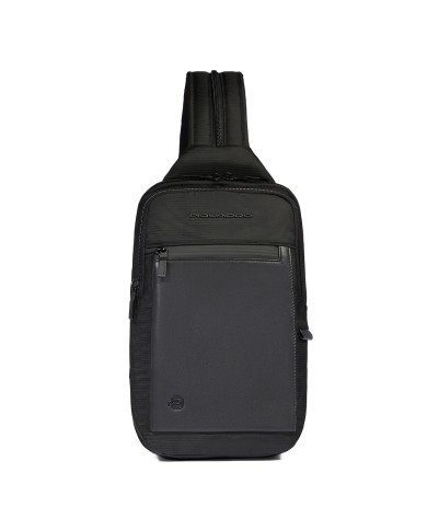 PIQUADRO MONOSPALLA UOMO ORION IN TESSUTO RICICLATO PORTA IPAD MINI NERO CA6625S136 125